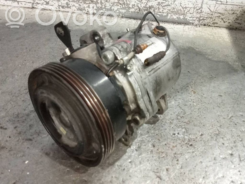BMW 3 E30 Air conditioning (A/C) compressor (pump) 