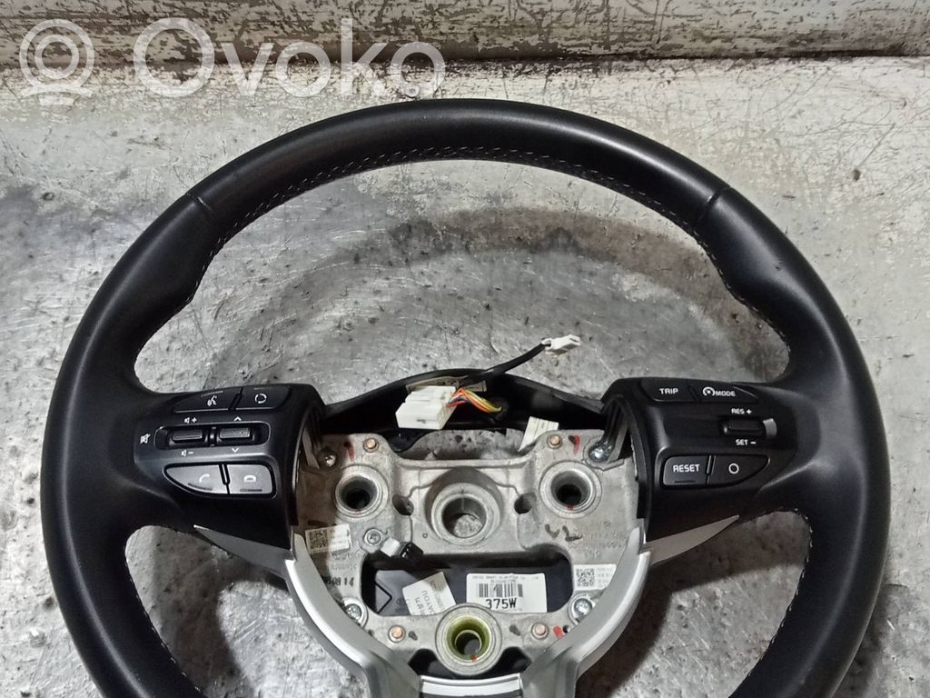 KIA Rio Lenkrad 
