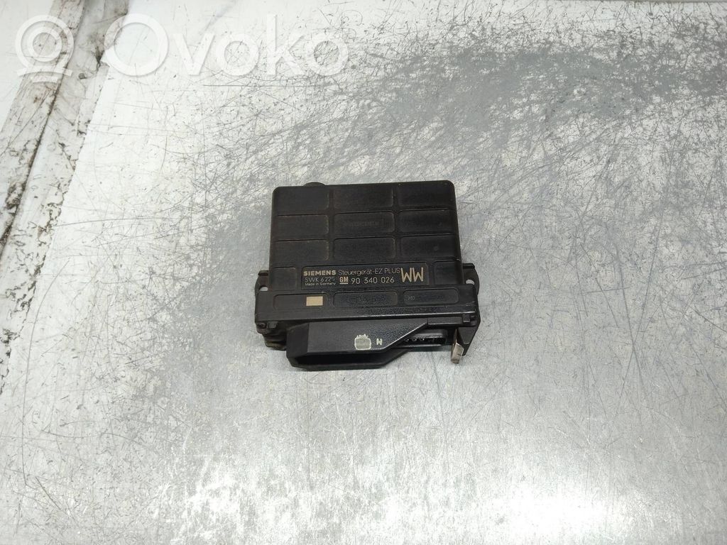 Opel Kadett D Engine control unit/module 