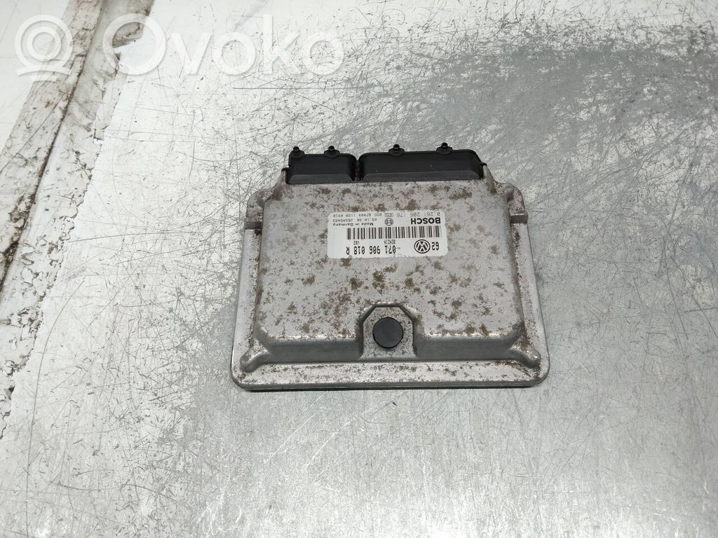 Engine control unit/module   0261206176,071906018R