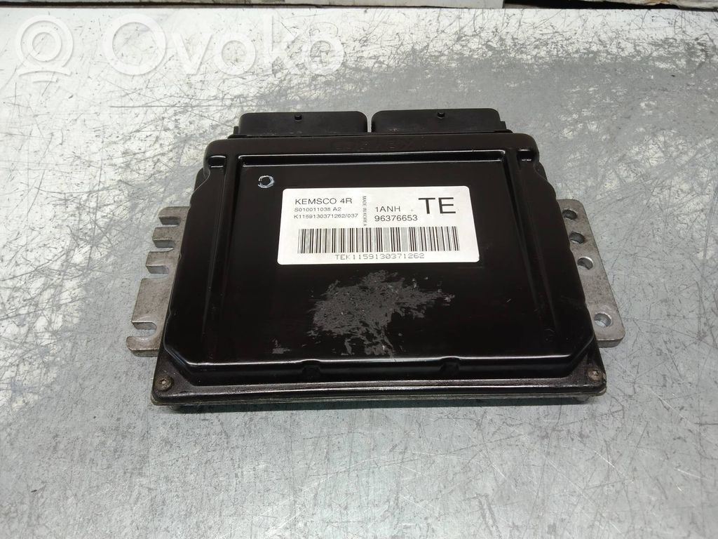 Engine control unit/module   S010011038A2,96376653,4R1ANHTE