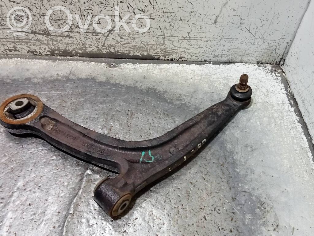 Ford Ka Basculă față 
