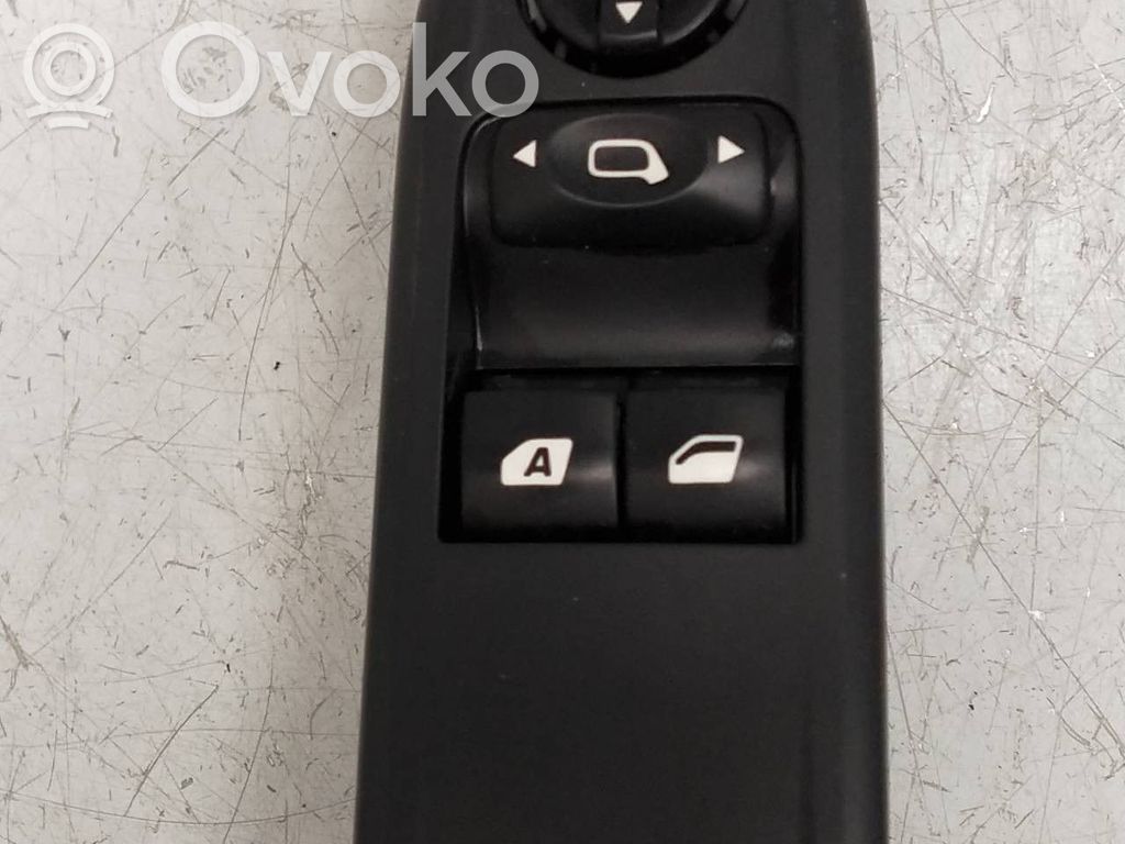 Electric window control switch   96637530XT