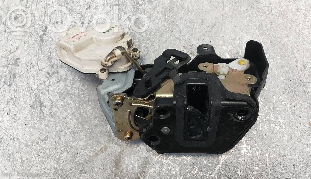 Motor de cierre de puerta trasera
