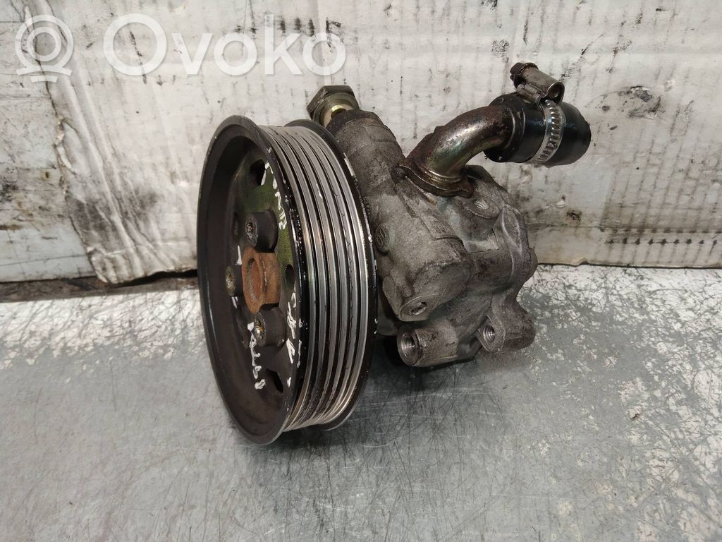 Pompa servosterzo   98VW3A674AA