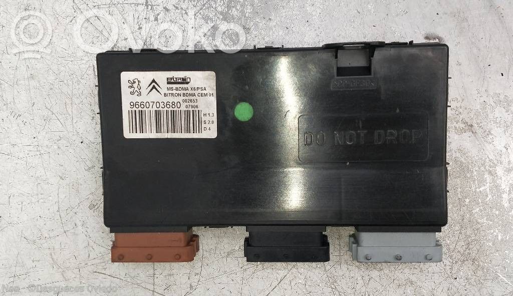Citroen C6 Seat control module 