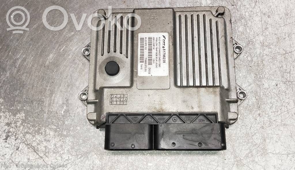 Lancia Ypsilon Engine control unit/module 
