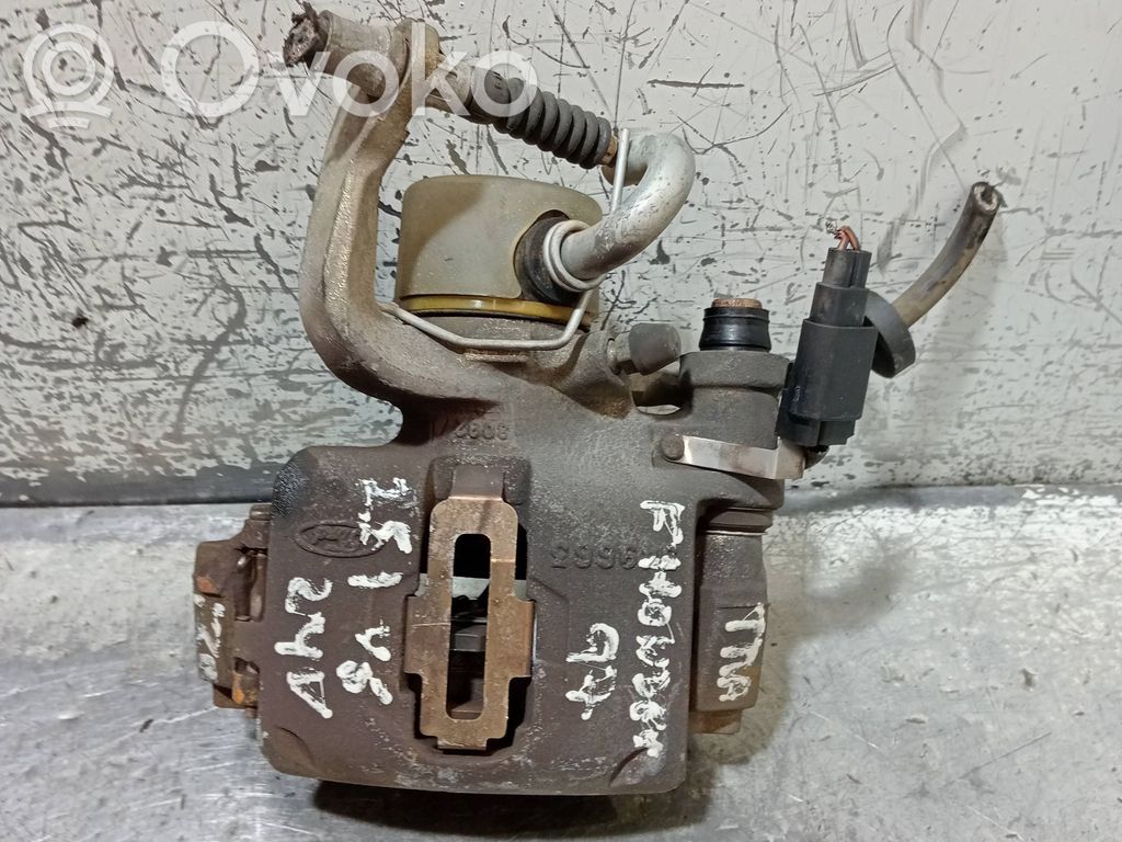 Ford Mondeo MK II Aizmugurējais suports 