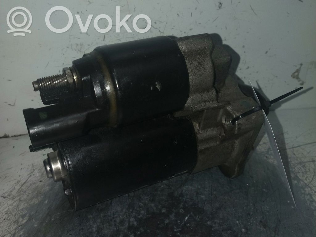 Rozrusznik   0001107447