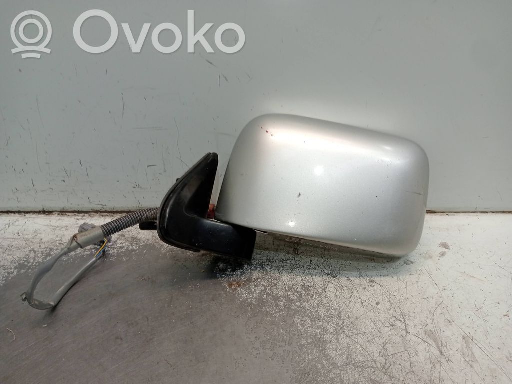Nissan PickUp Elektryczne lusterko boczne drzwi przednich 