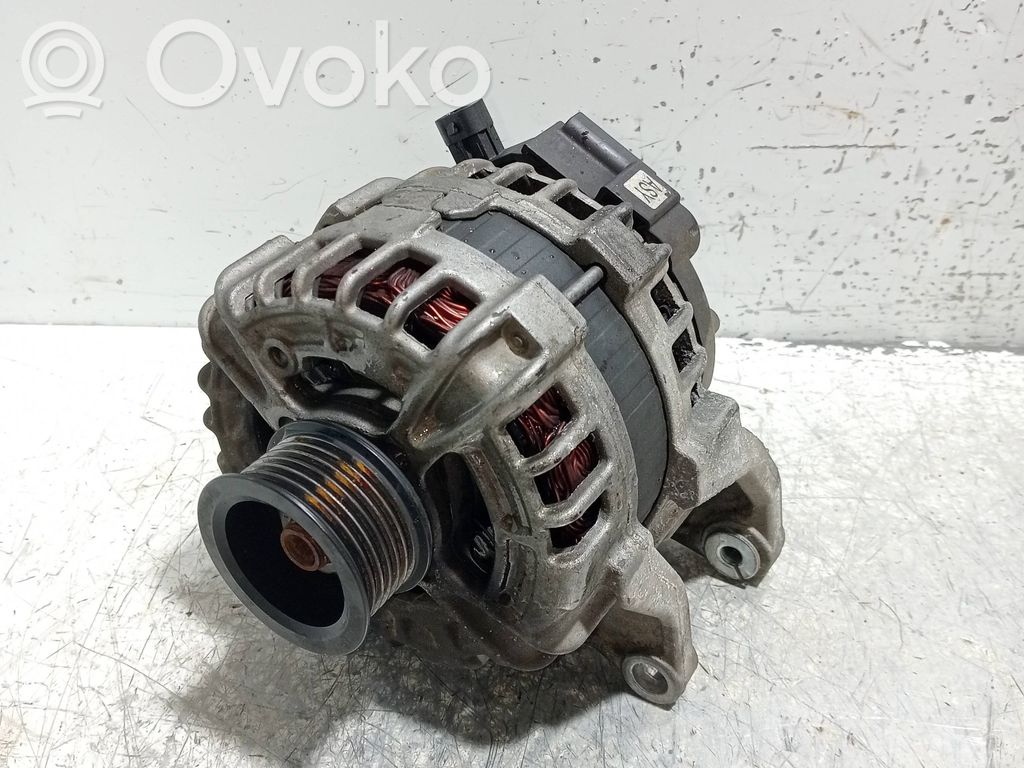 Ģenerators   39047352