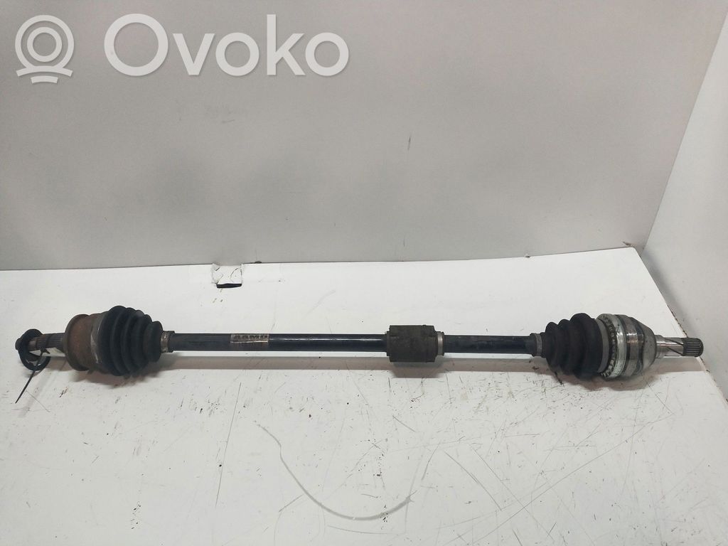 Opel Astra H Etuvetoakseli 