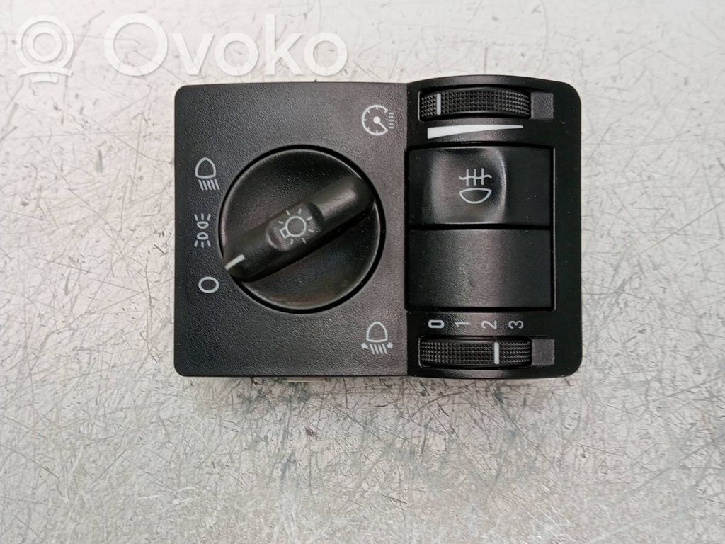 Opel Corsa C Comutator lumini bord 