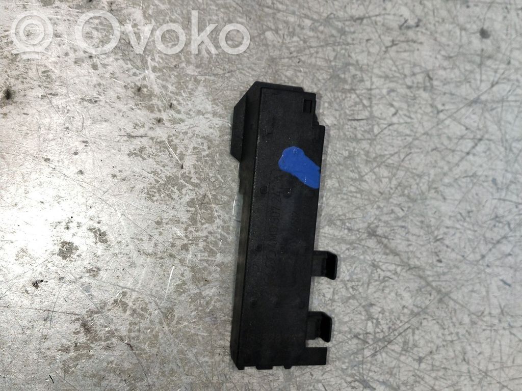 Sonstige Steuergeräte / Module   4M0907247A,33542502