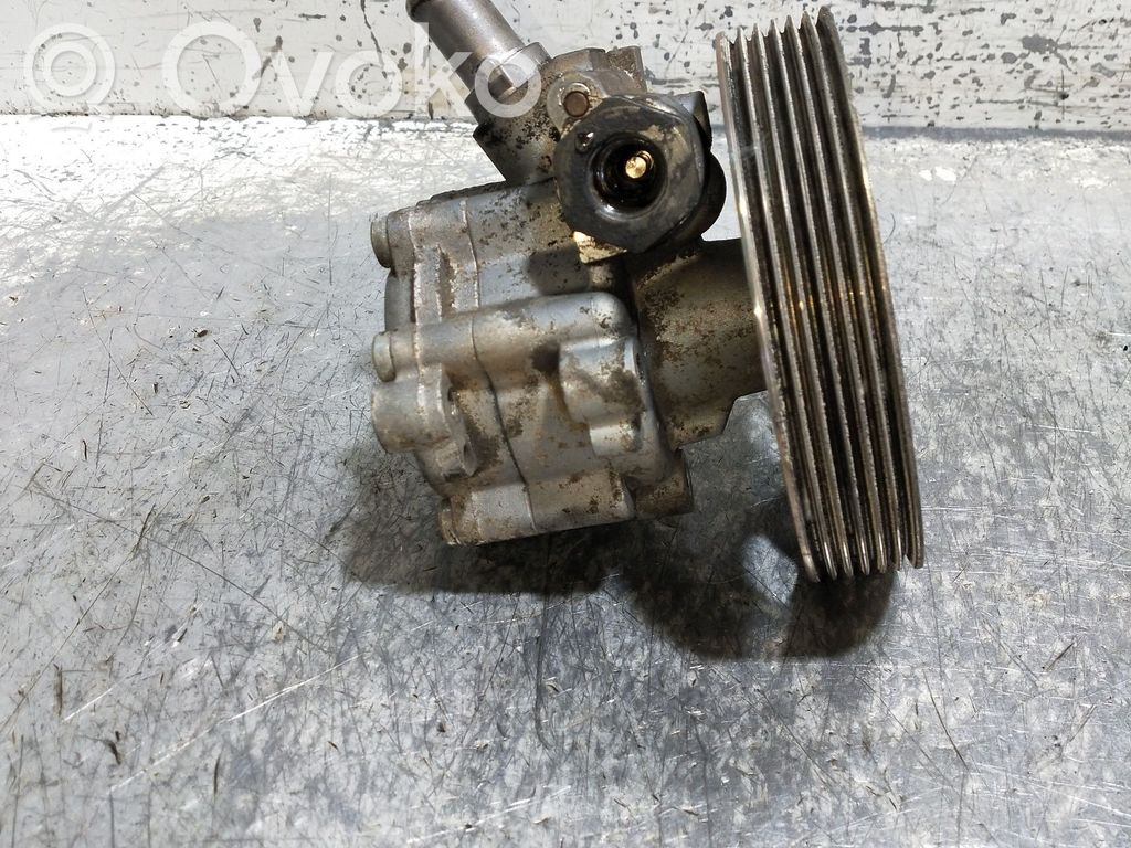 Peugeot Expert Power steering pump 