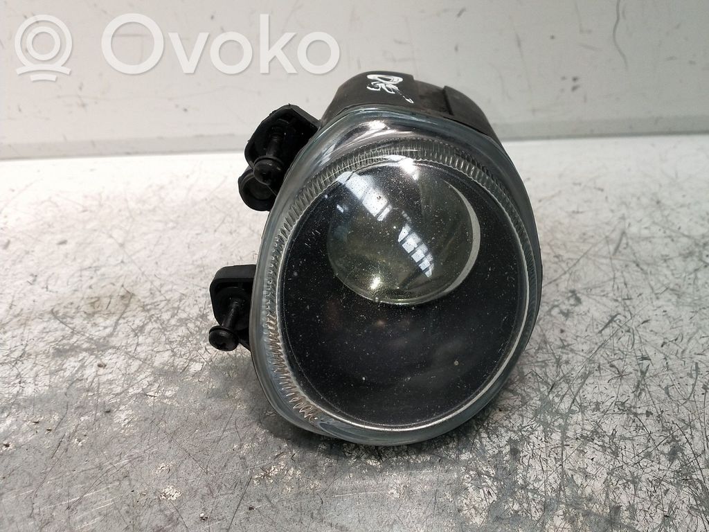 Miglas lukturis priekšā