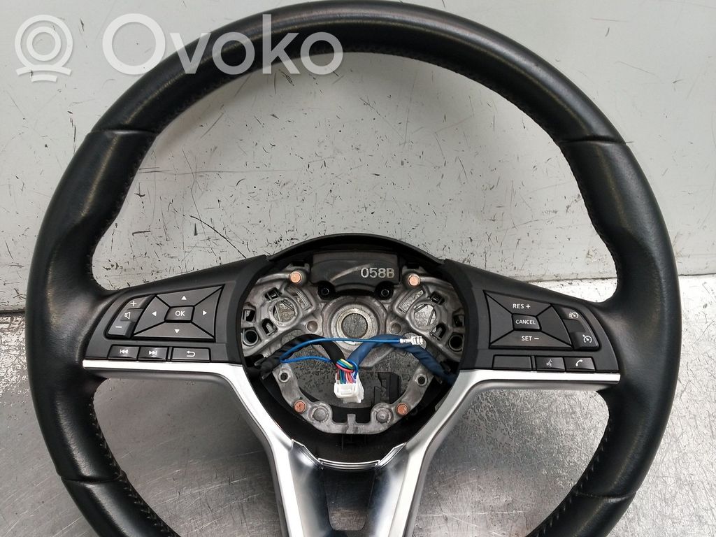 Nissan Qashqai Lenkrad 
