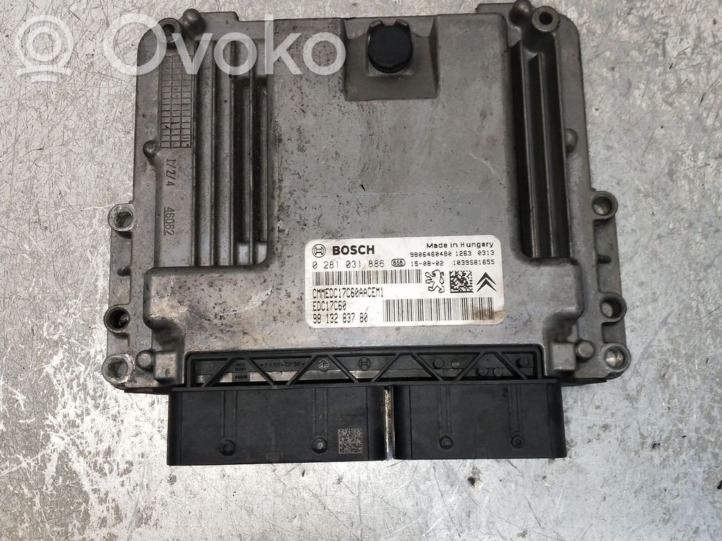 Peugeot 308 Engine control unit/module 