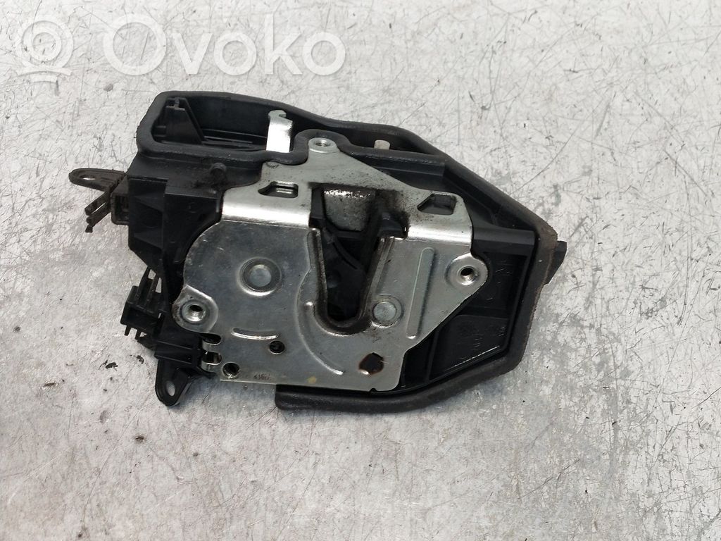 Motor de cierre de puerta trasera   7202148