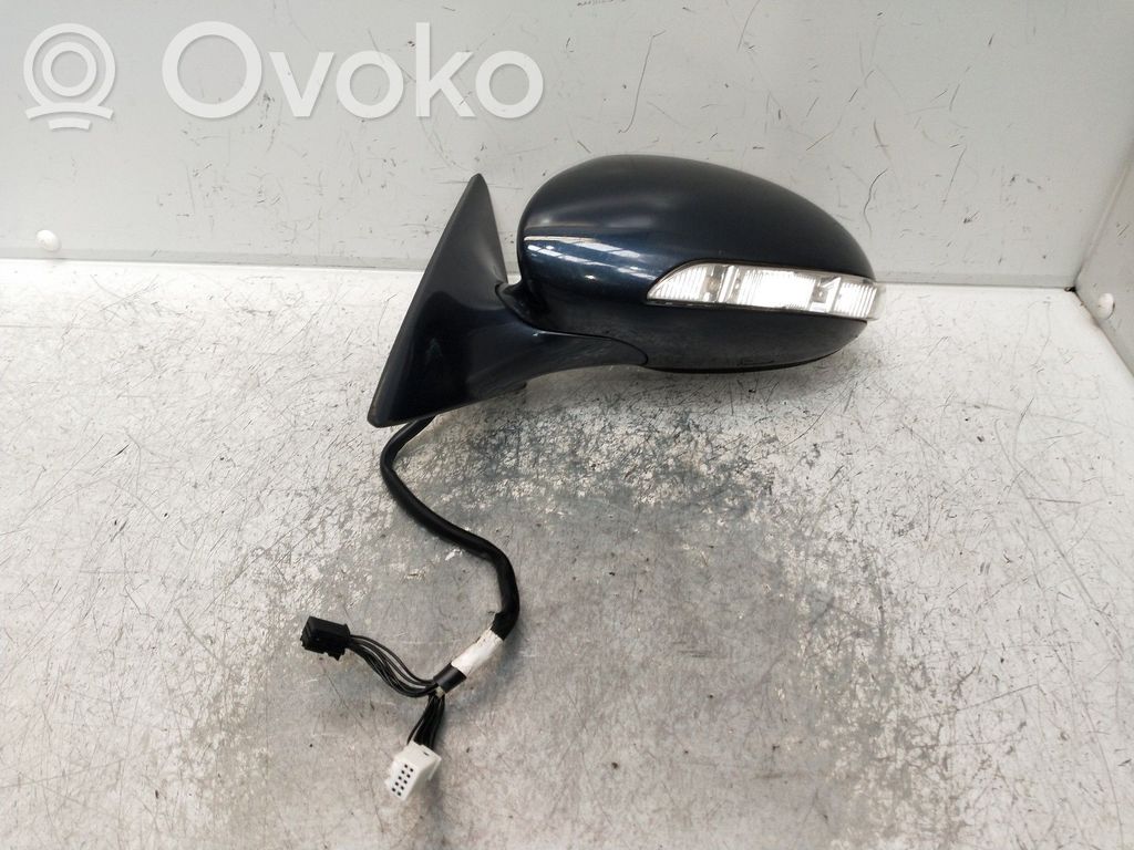 Mercedes-Benz CLS C219 Front door electric wing mirror 