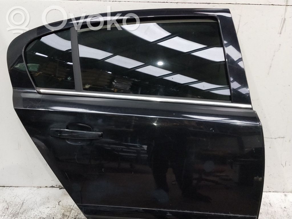 Puerta trasera   4P