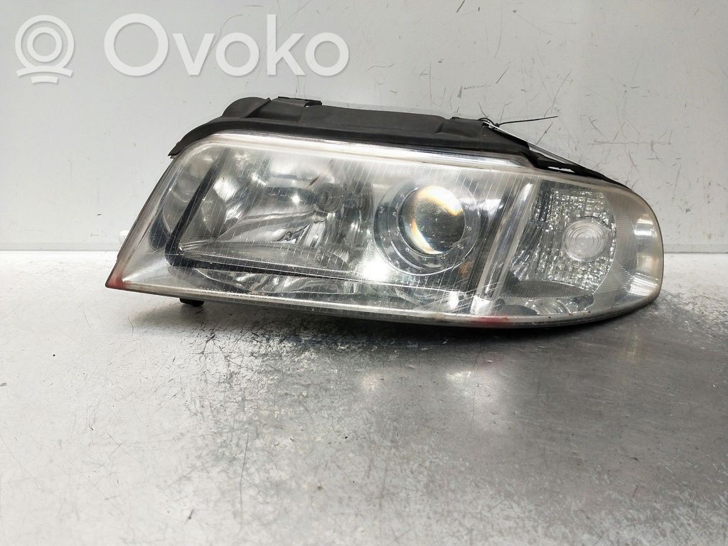 Audi A4 S4 B5 8D Scheinwerfer 