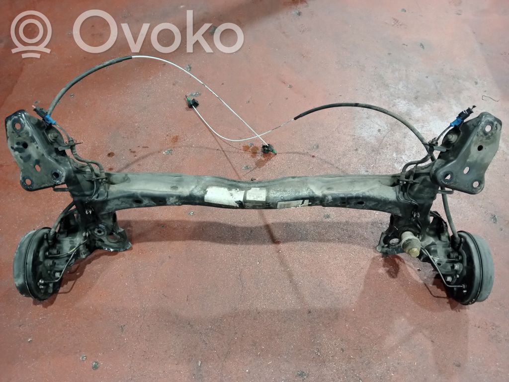 Citroen C4 Grand Picasso Galinis tiltas su reduktoriumi 