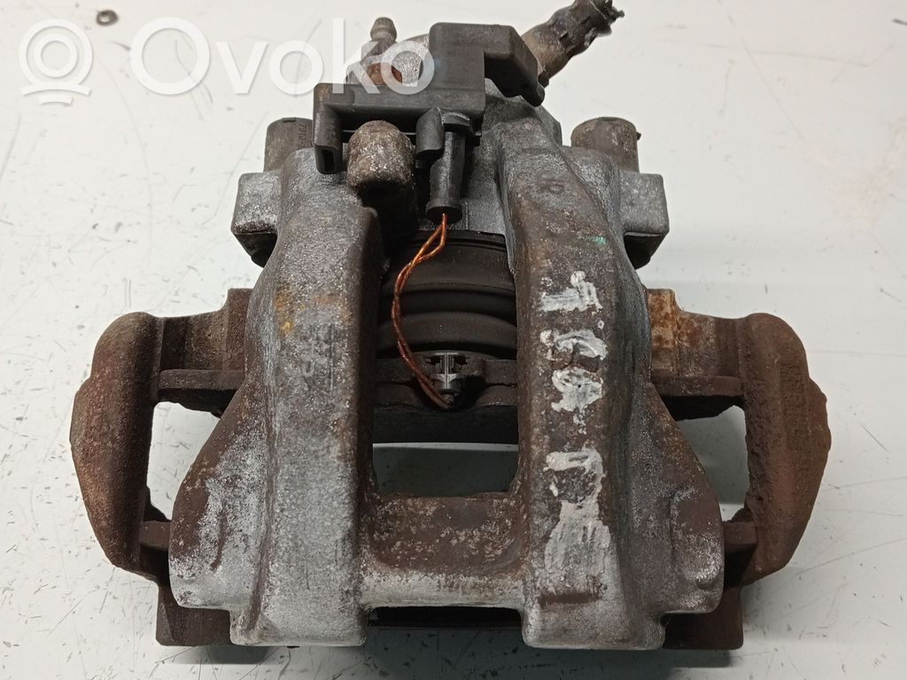 Mercedes-Benz E W210 Brake caliper pad carrier rear 