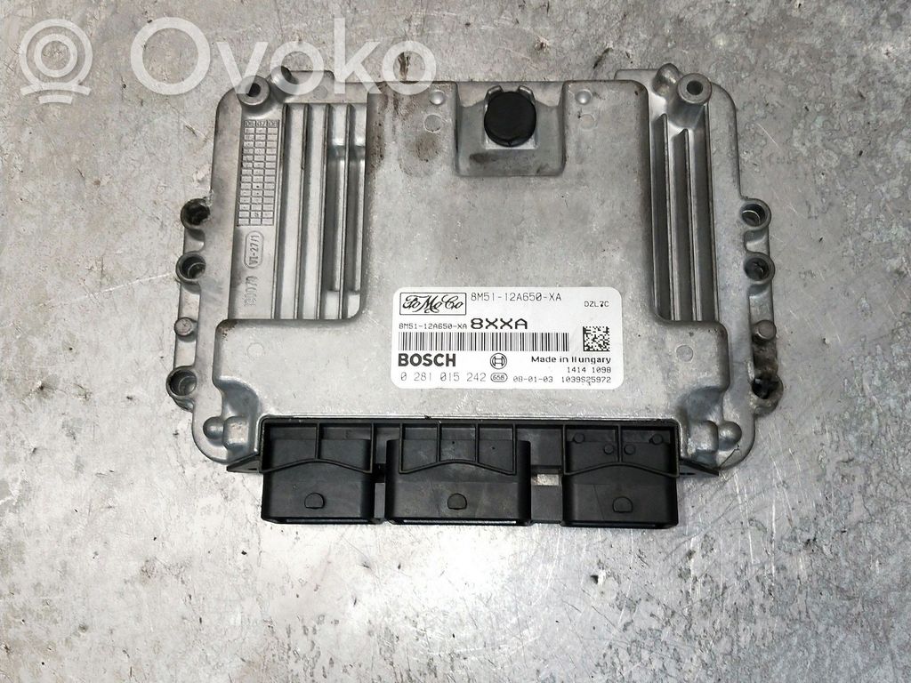 Moottorin ohjainlaite/moduuli   0281015242,8M5112A650XA