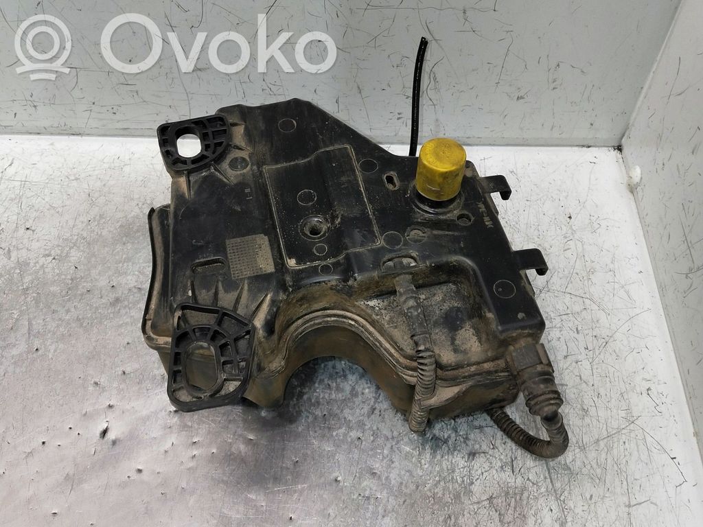 Citroen C4 II Picasso Degvielas tvertne 