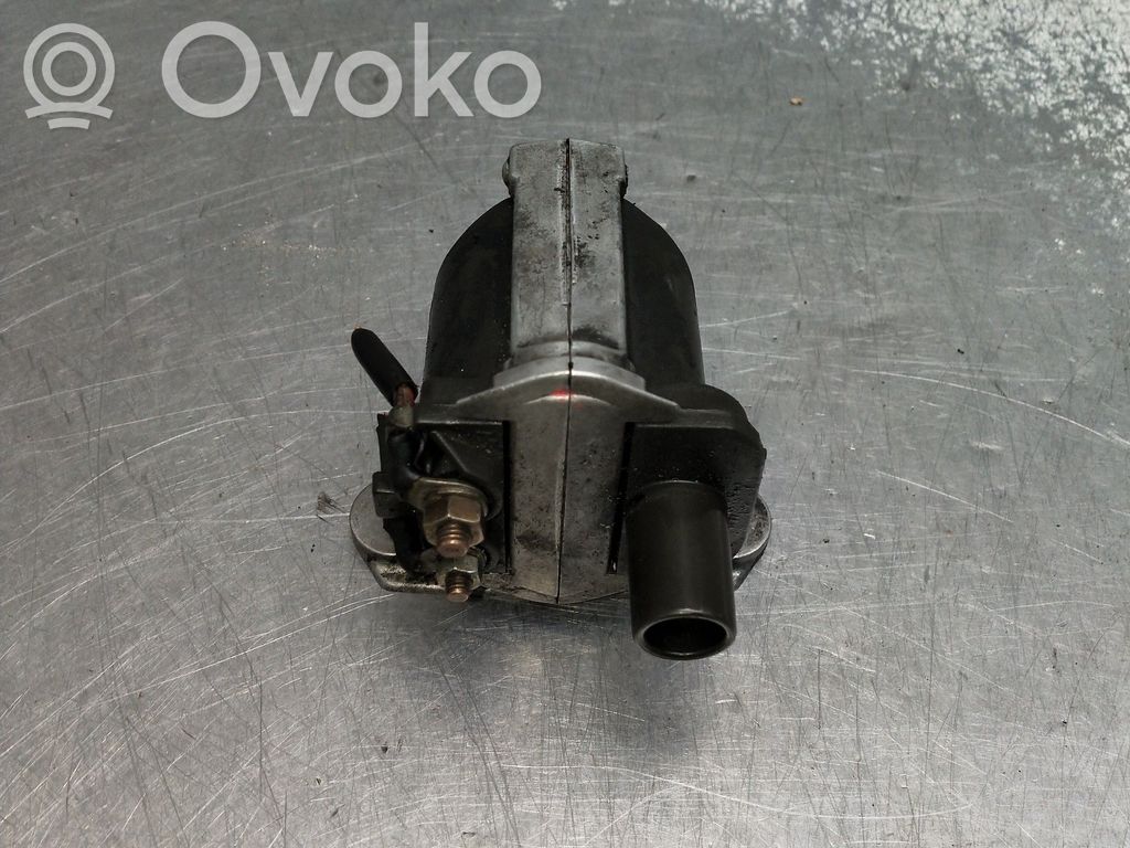 Mercedes-Benz E W124 High voltage ignition coil 
