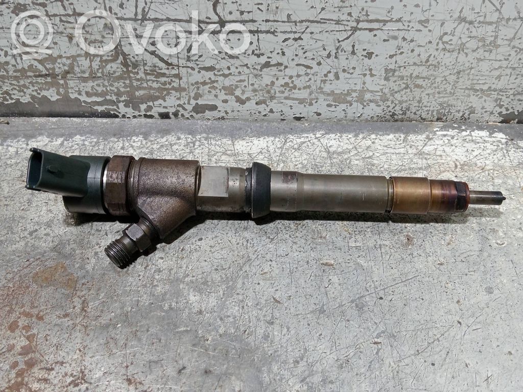 Inyector de combustible   0445110418,504389548,BOSCH