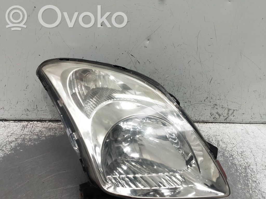 Suzuki Swift I Etu-/Ajovalo 