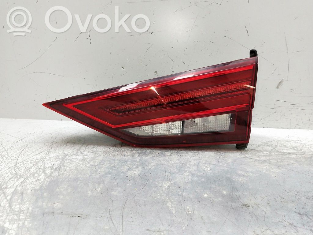 Audi A3 S3 8V Takaluukun takavalot 