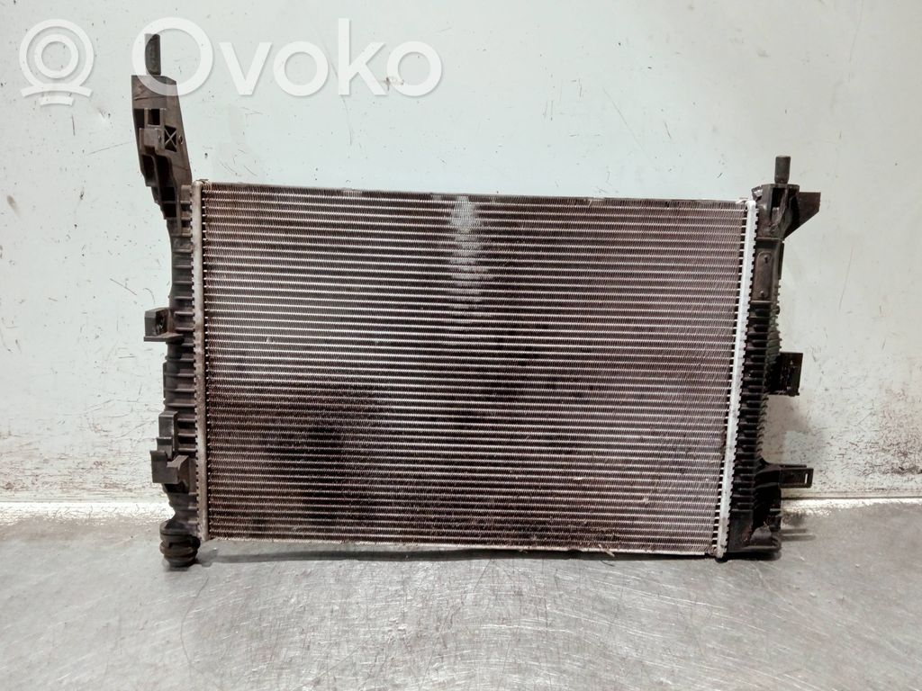 Coolant radiator   CV618005VC,T913931A
