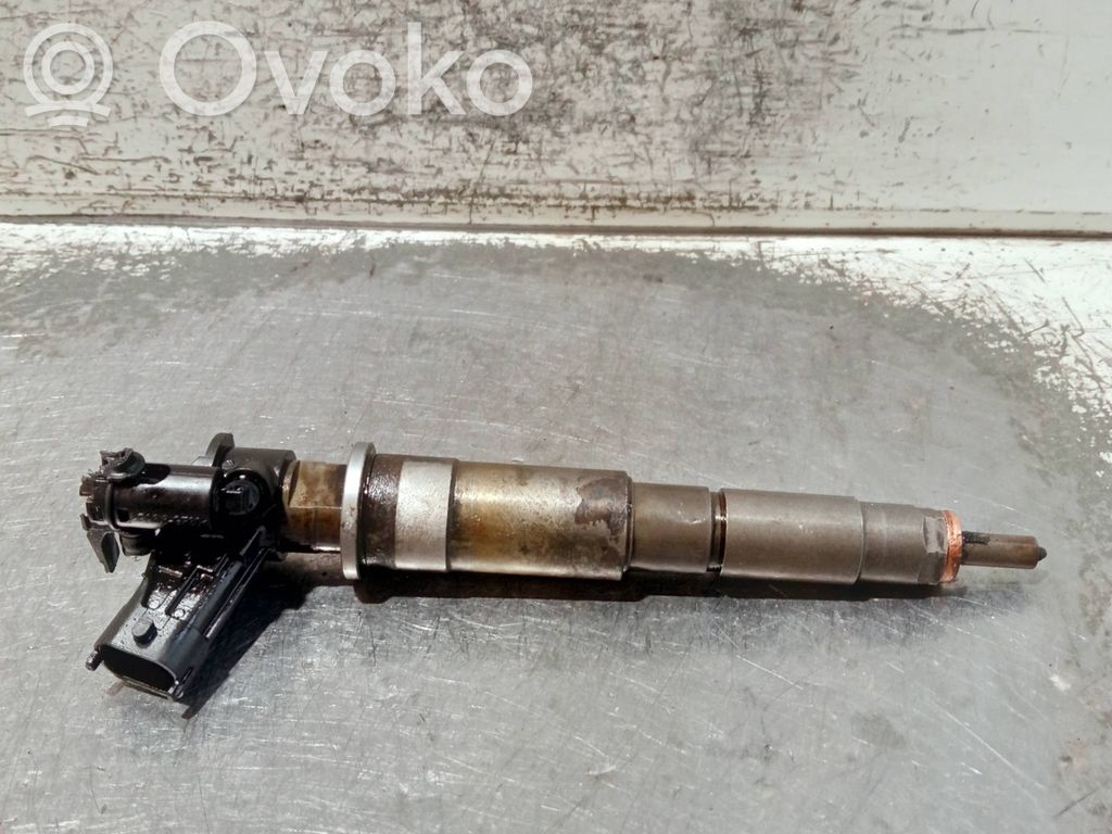 Nissan Qashqai+2 Inyector de combustible 