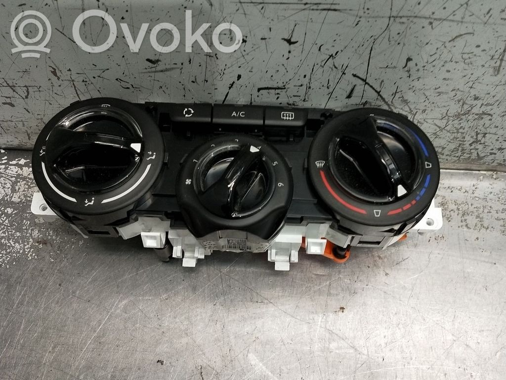 Peugeot 208 I Centralina/modulo climatizzatore 