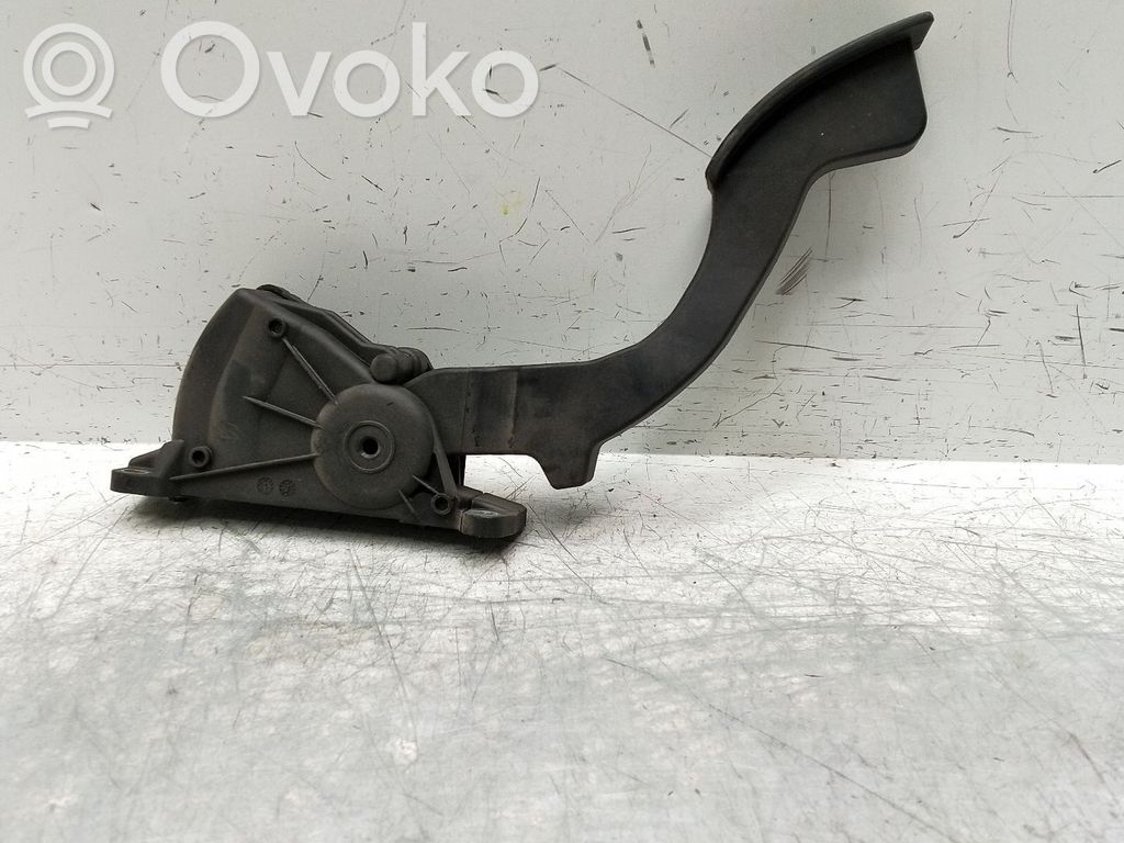 Kiihdytysanturi   4M519F836AK,6PV00864132