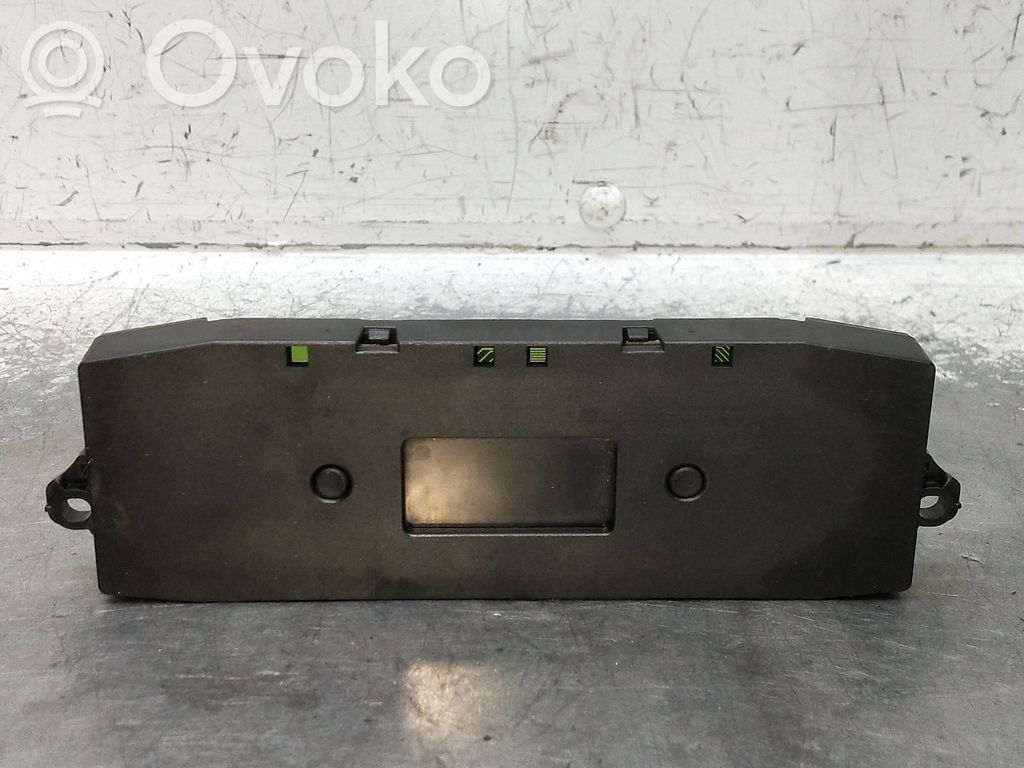 Head up display screen   96439997XT