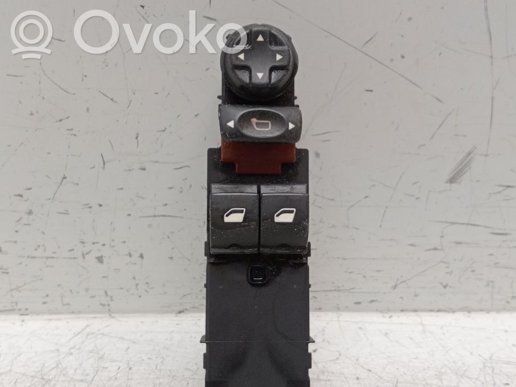 Citroen C4 Grand Picasso Electric window control switch 