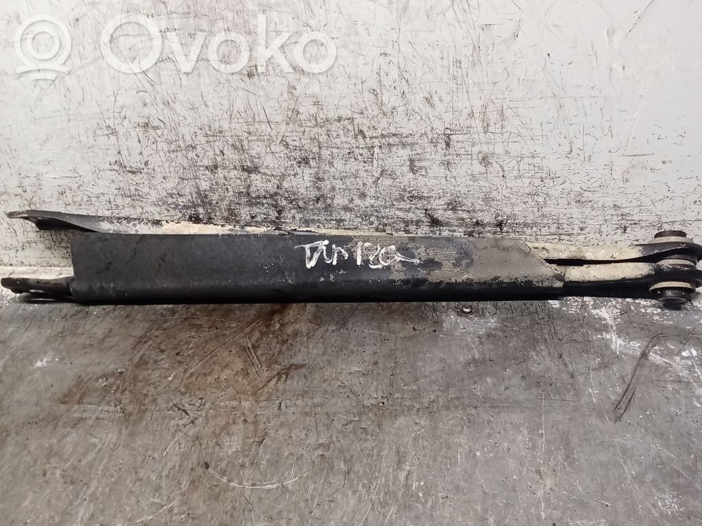 Rear control arm