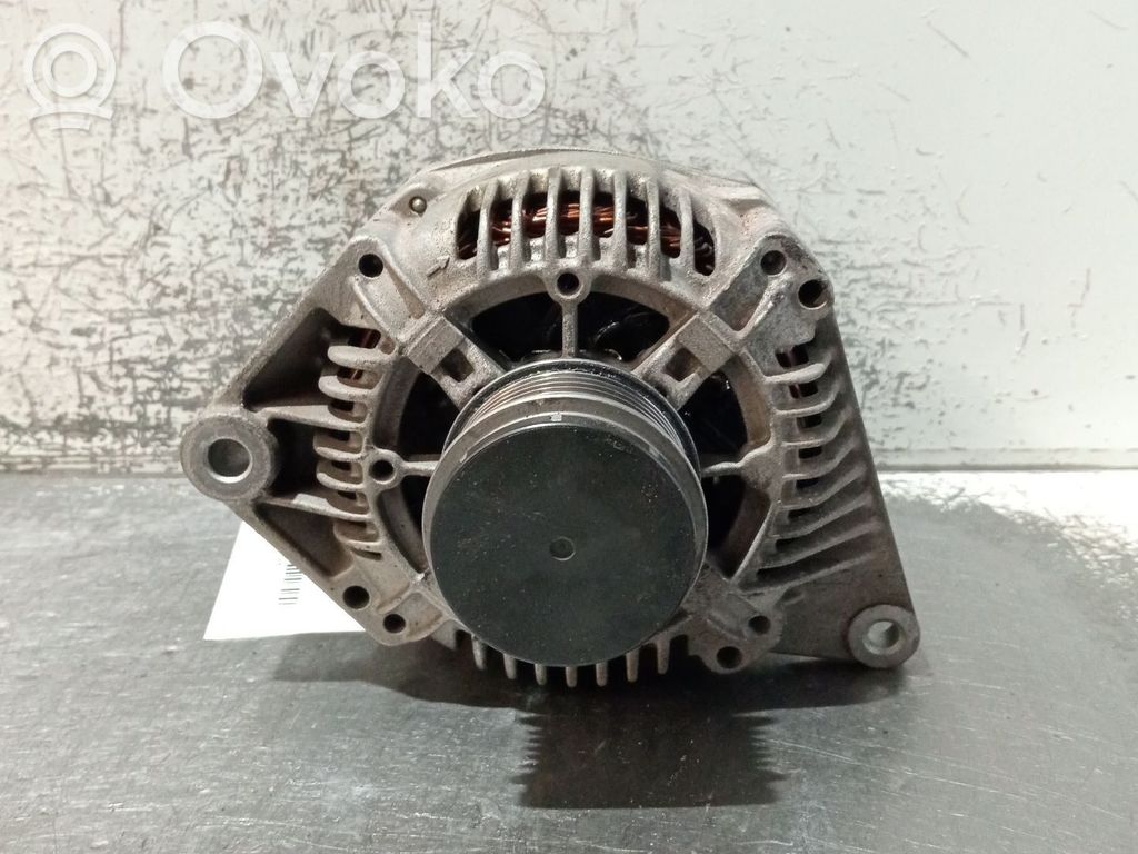 Renault Laguna I Generatore/alternatore 