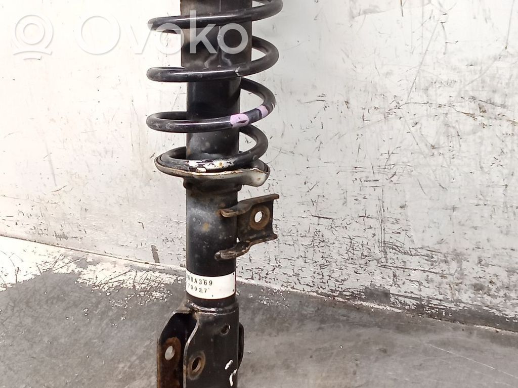 Front shock absorber with coil spring   4060A369