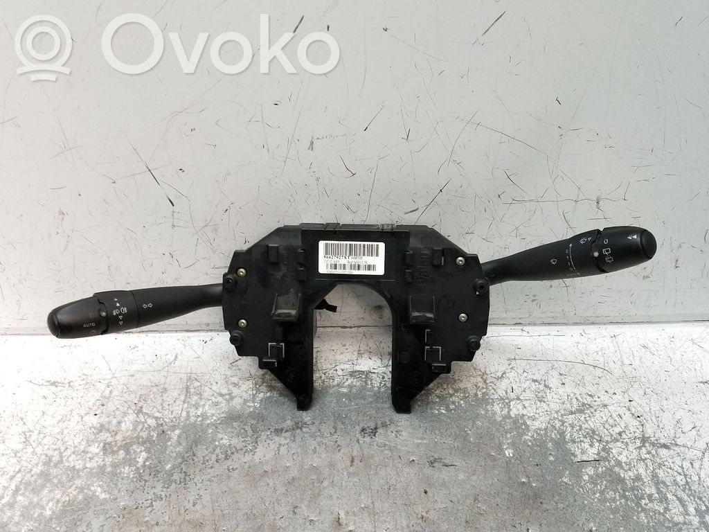 Interruptor de control del panel de luces   96627927XT,345657353