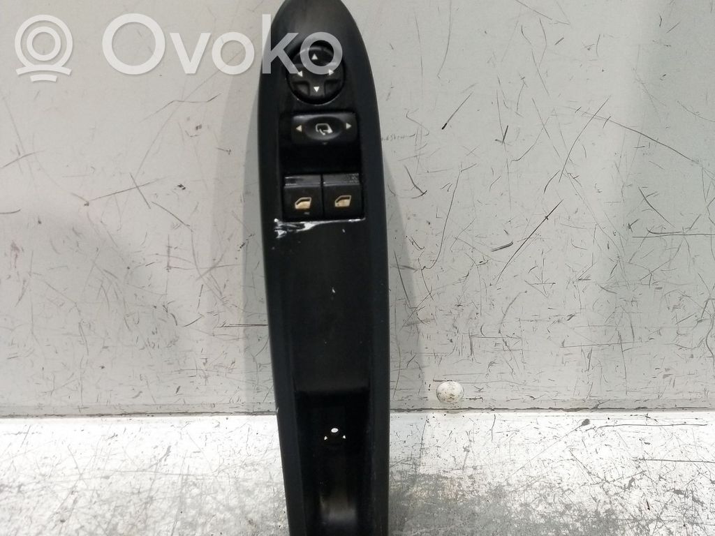 Citroen DS4 Electric window control switch 