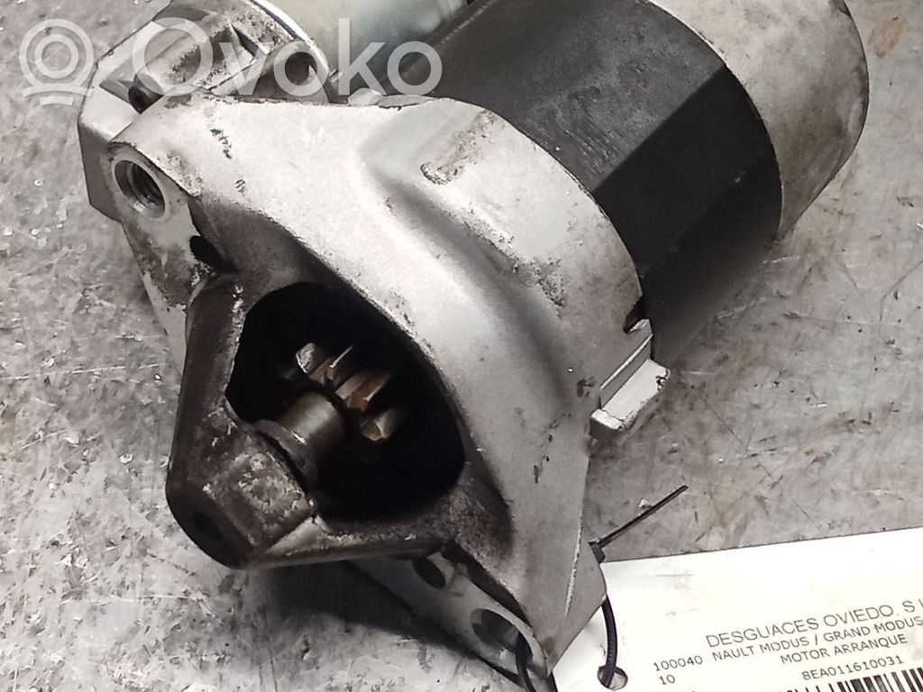 Starter motor   8EA011610031