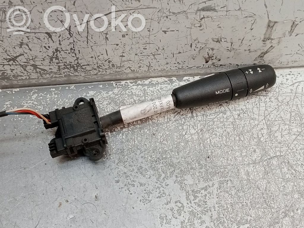 Peugeot 206 Autres commutateurs / boutons / leviers 