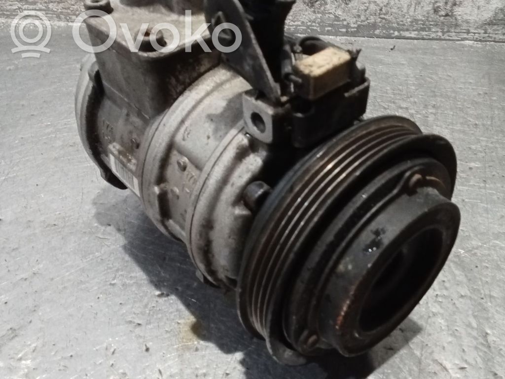 BMW 3 E30 Klimakompressor Pumpe 