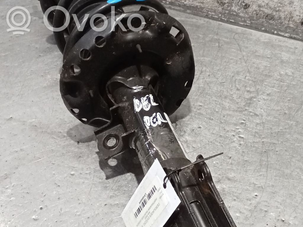 KIA Ceed Priekšpusē amortizators ar atsperi 