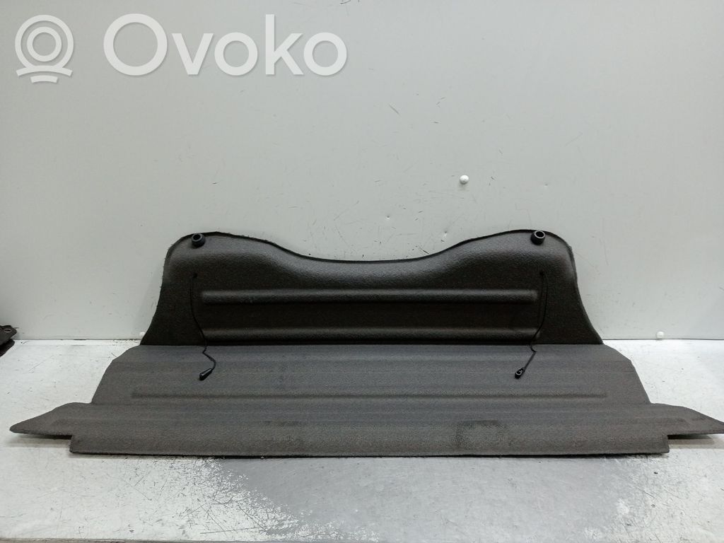 Parcel shelf
